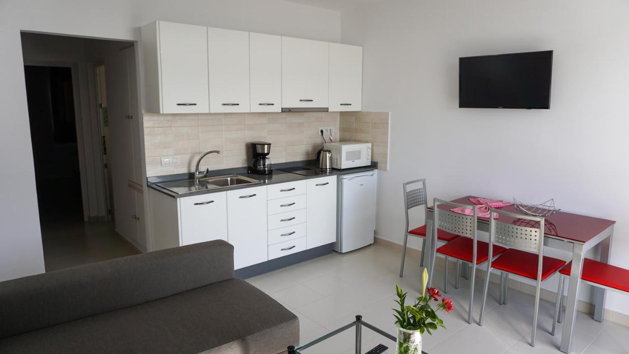 Apartamento Puerto Del Carmen Las Vistas 247 Tías Exterior foto